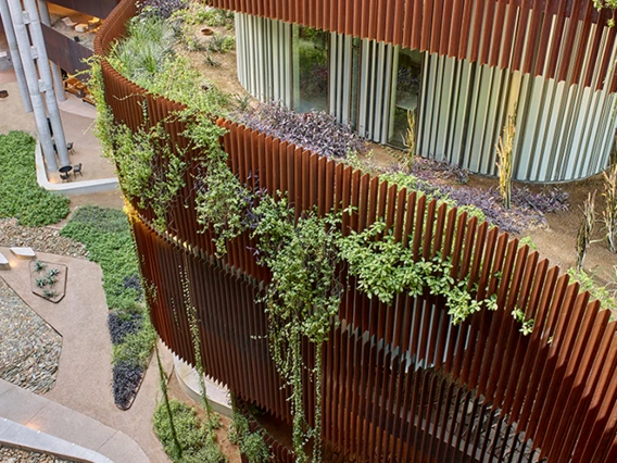 View of the ENR2 canyon from an upper floor
