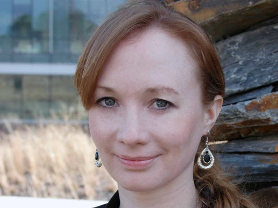 Corrie Hannah headshot